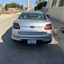 Ford Taurus